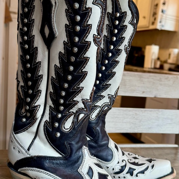 Corral black and white boots - Picture 1 of 3